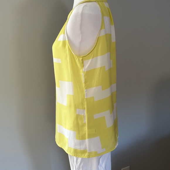 Banana Republic Top - Picture 4 of 7